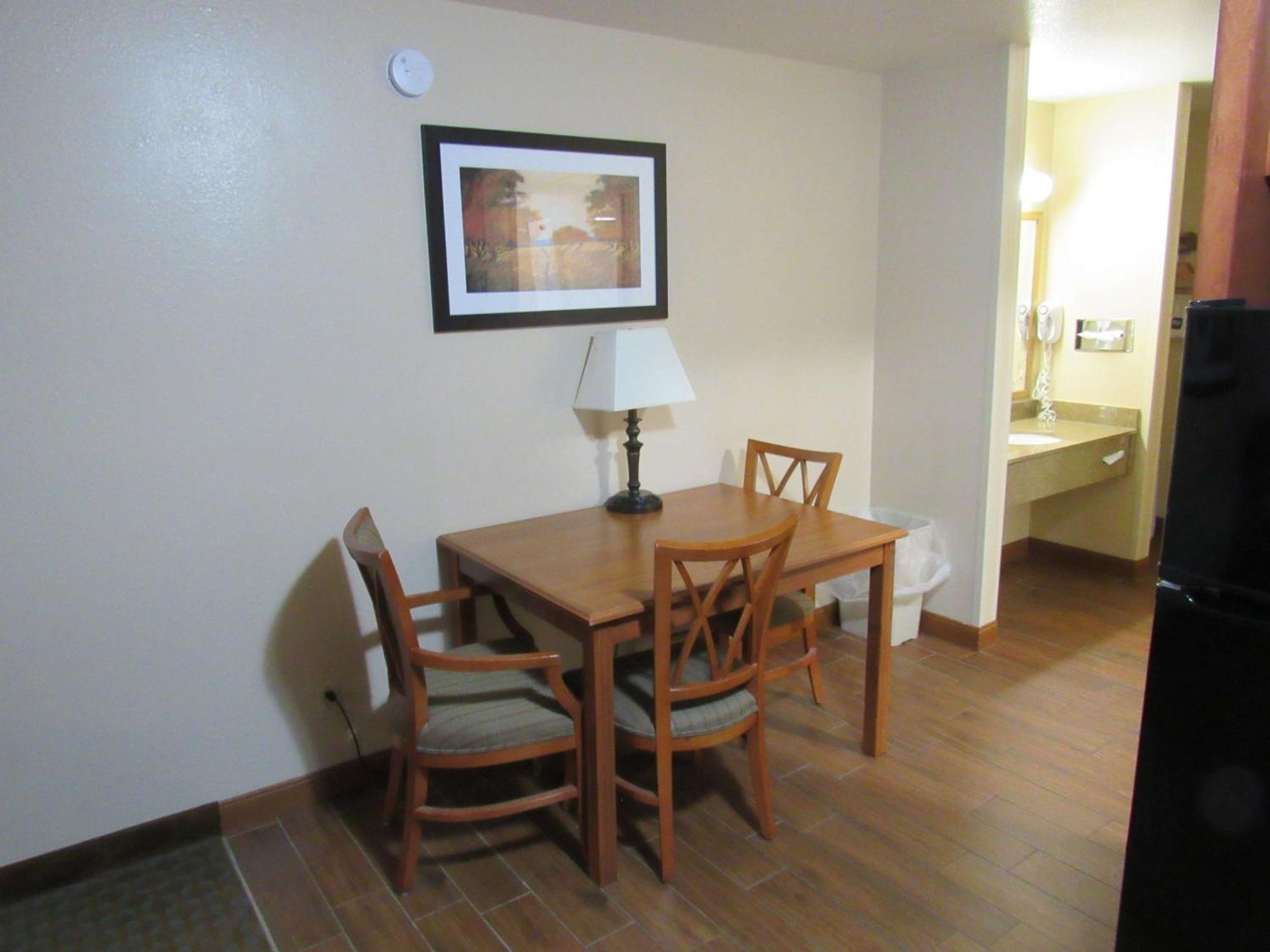 Best Western Empire Towers Sioux Falls Extérieur photo